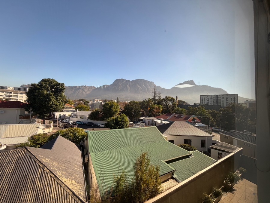 To Let Commercial Property for Rent in Claremont Western Cape